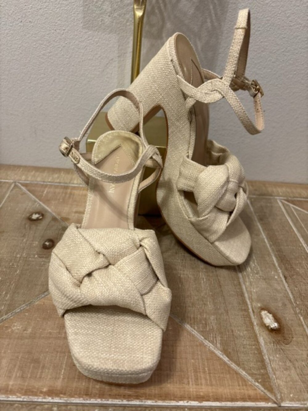 NEW Antonio Melani Mya Braided Linen Sandals Natural Beige Size 7.5
